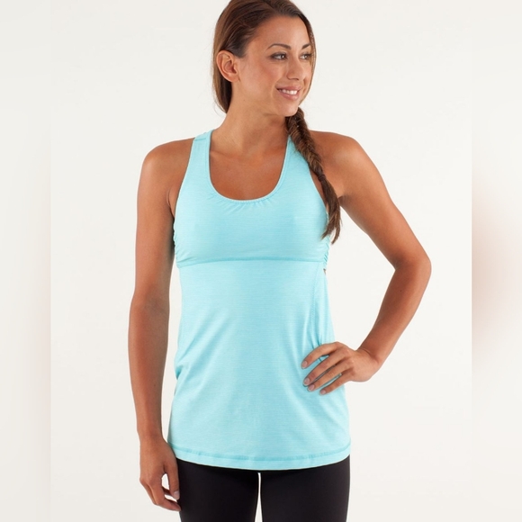 Lululemon Turbo Tank - Picture 4 of 10